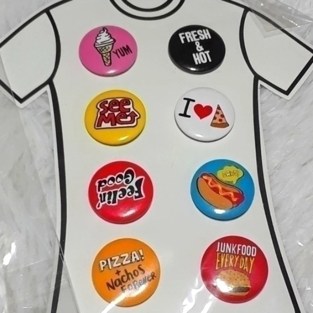 🛍Vintage Style Junk Food Sayings Mini Buttons Set